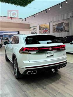 Volkswagen Atlas Cross Sport